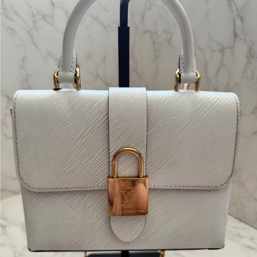 Authentic Louis Vuitton Locky BB in Blanc Epi Leather